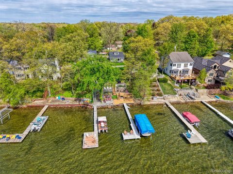 7490 Noahs Landing Dexter Township MI 48137