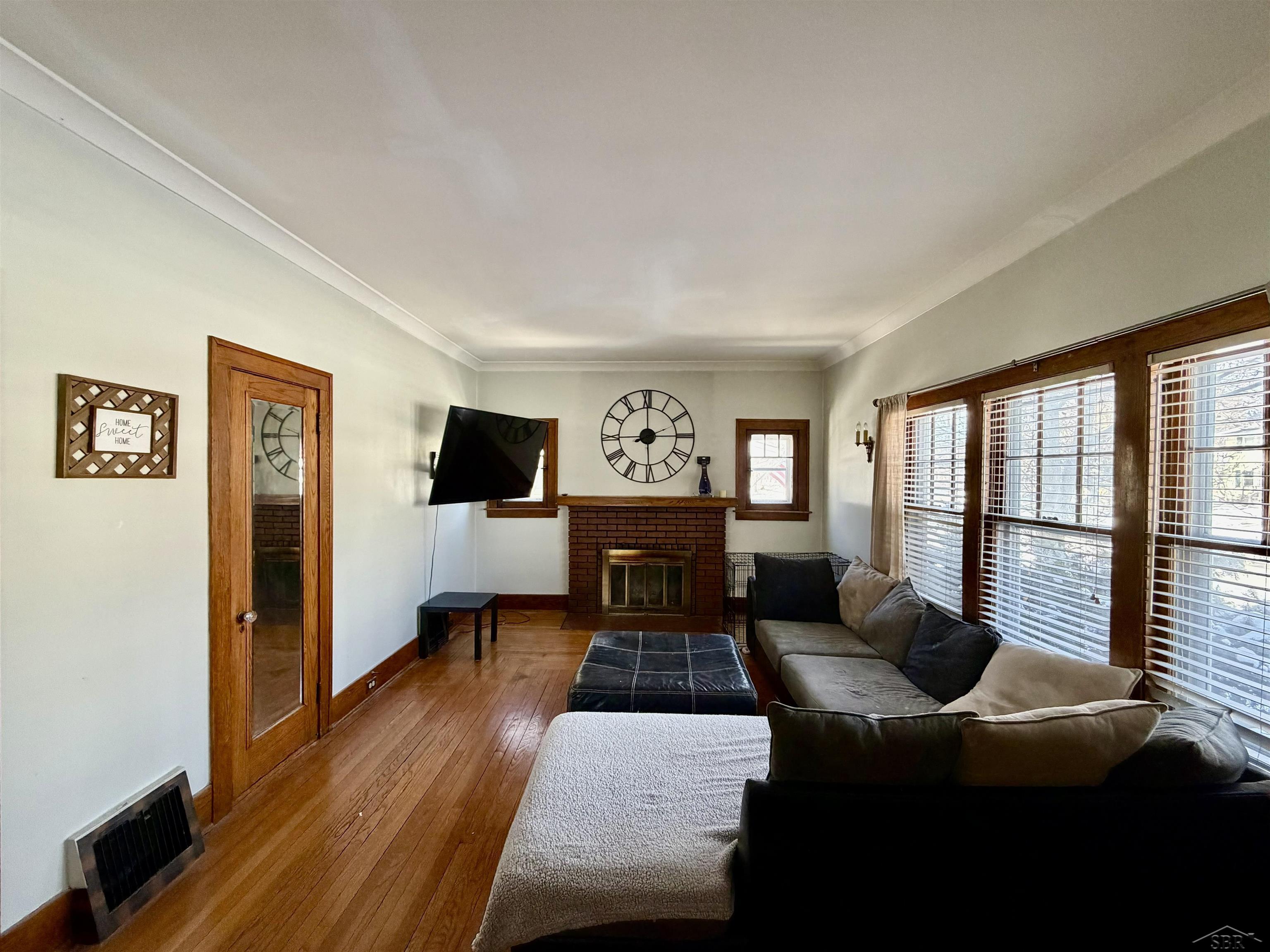 1907 Adams Boulevard