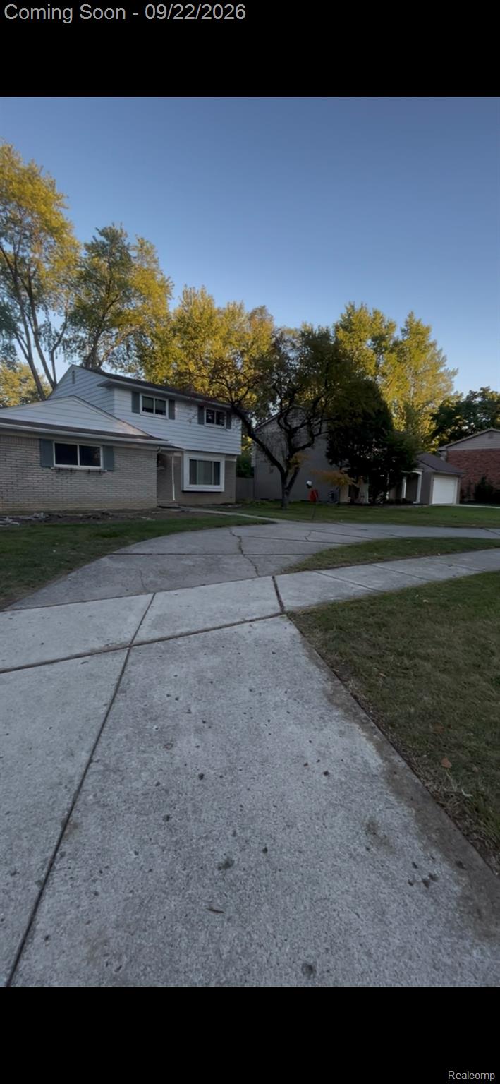 30050 Pleasant Trail