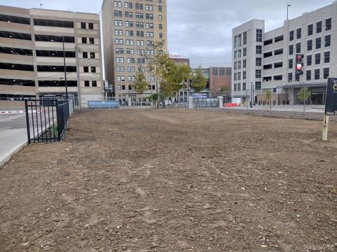 2712 CASS Avenue Detroit City MI 48201