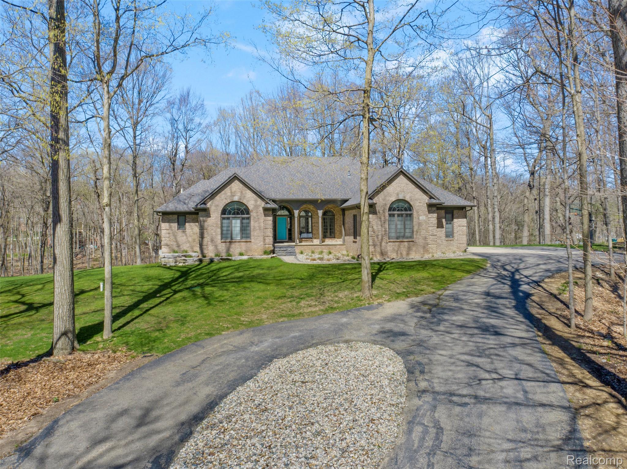 1150 Cripple Creek Lane