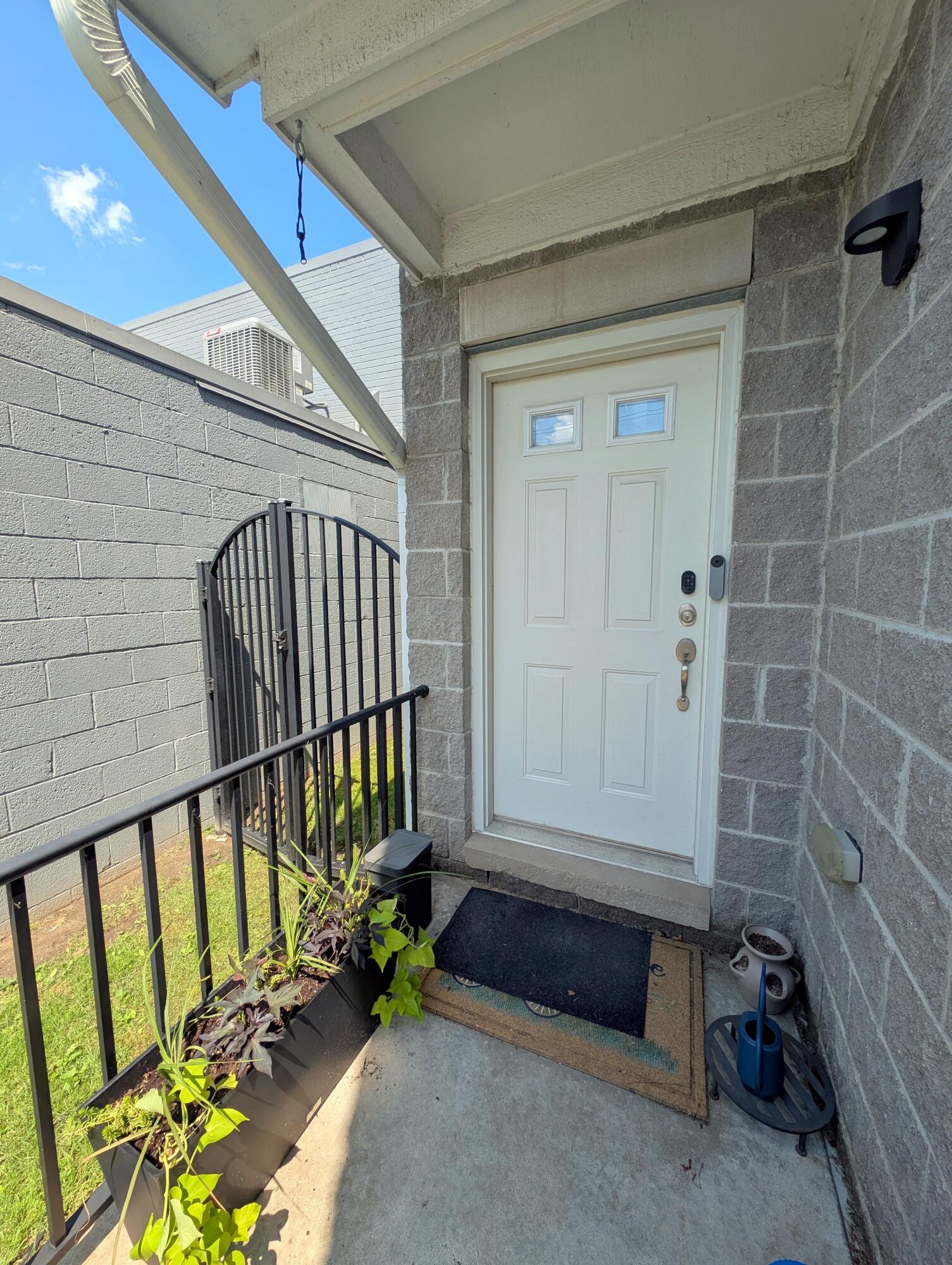 454 Hilton Road