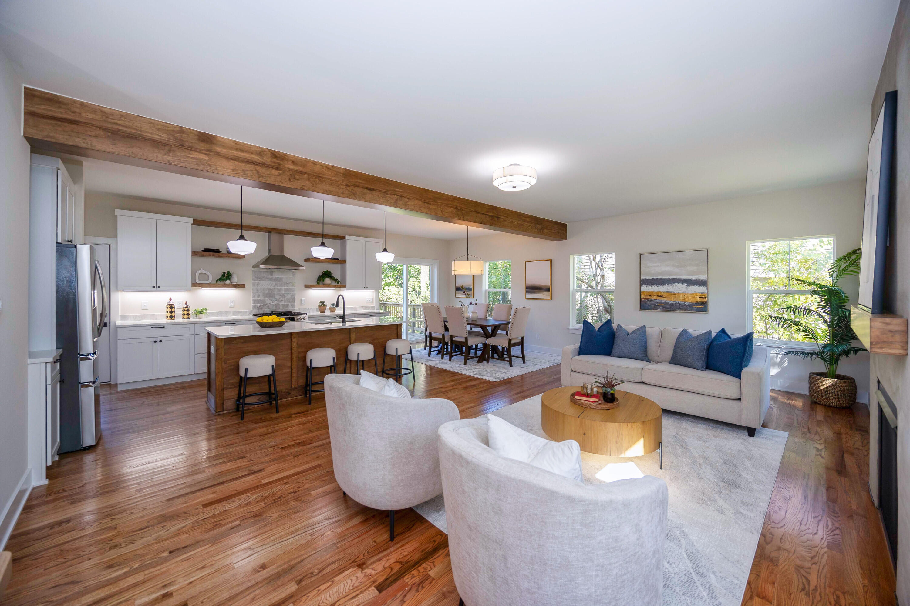 614 S 7th Street