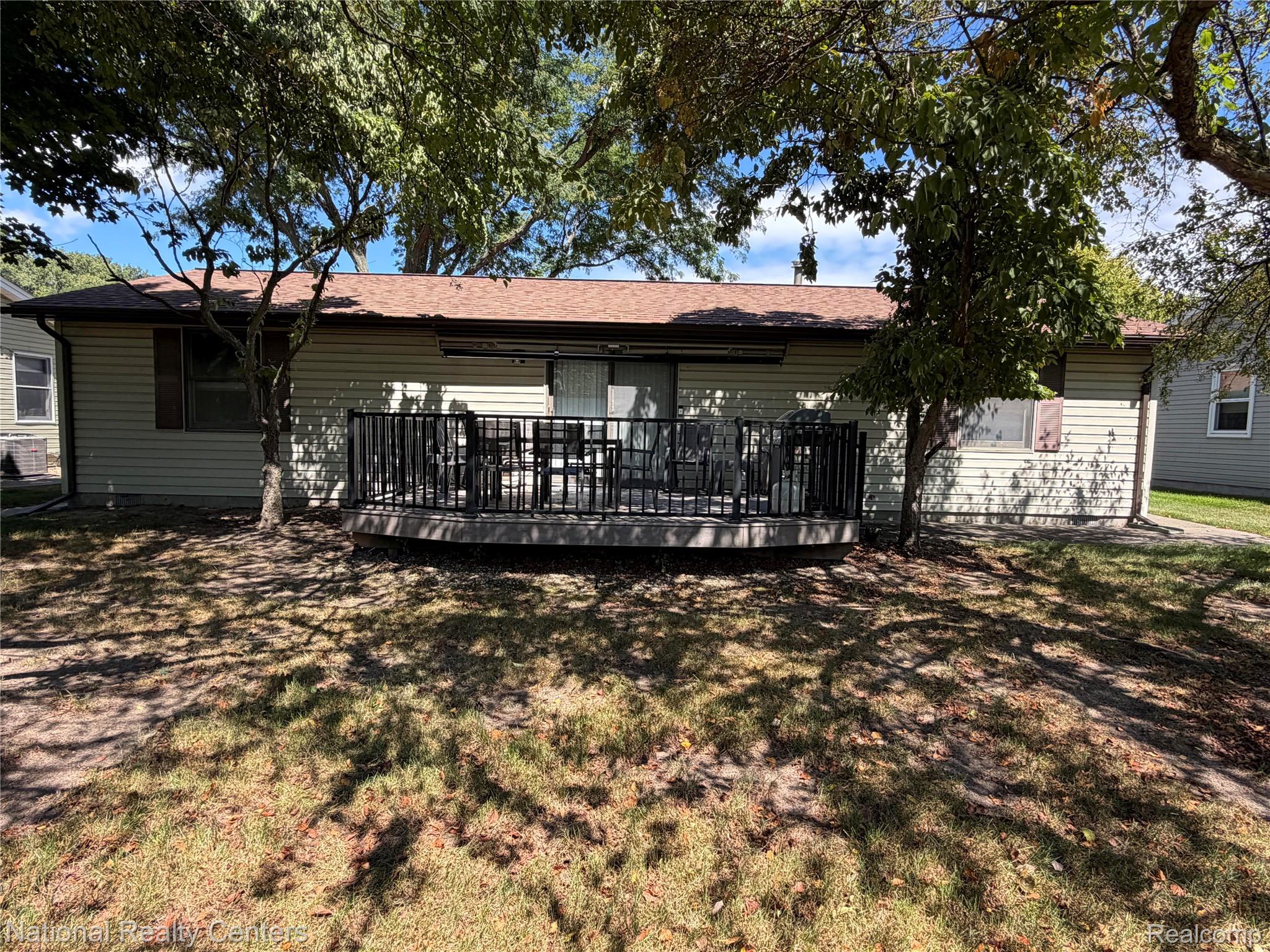 38561 Deer Creek Boulevard