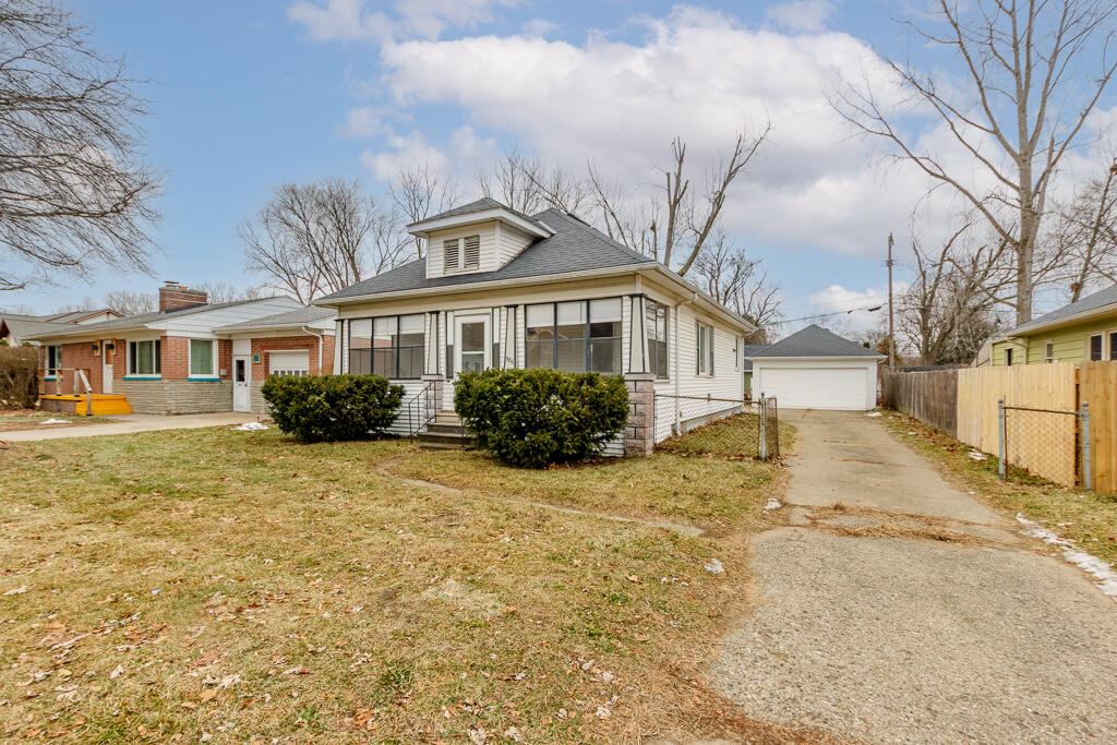 986 N Prospect Road