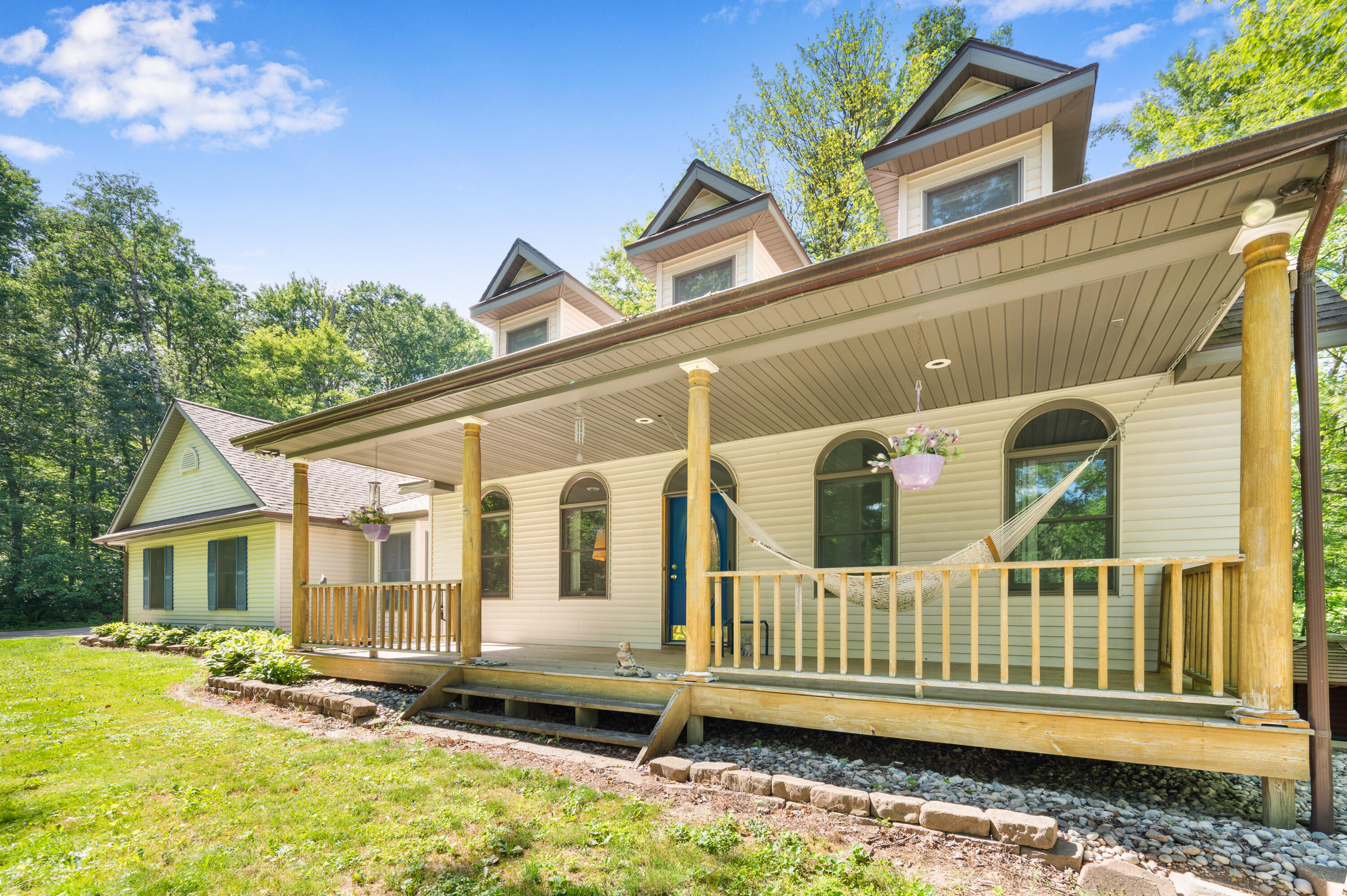 8361 9 Mile Road