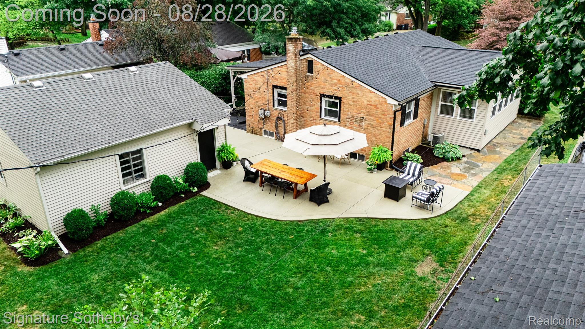 875 Allen Drive