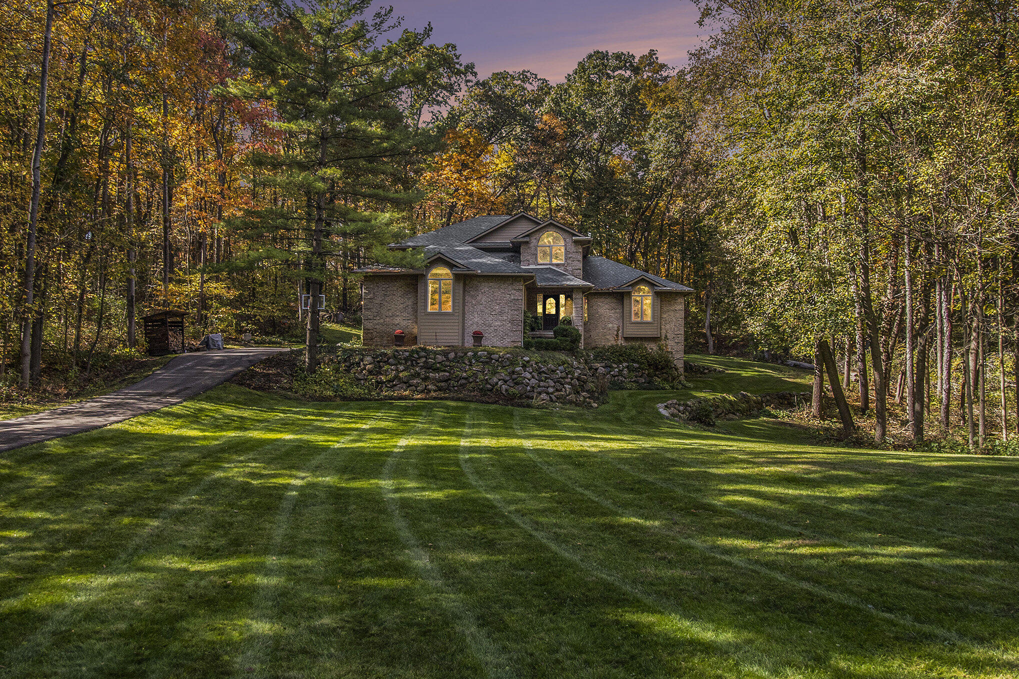 13566 S Rainbow Drive