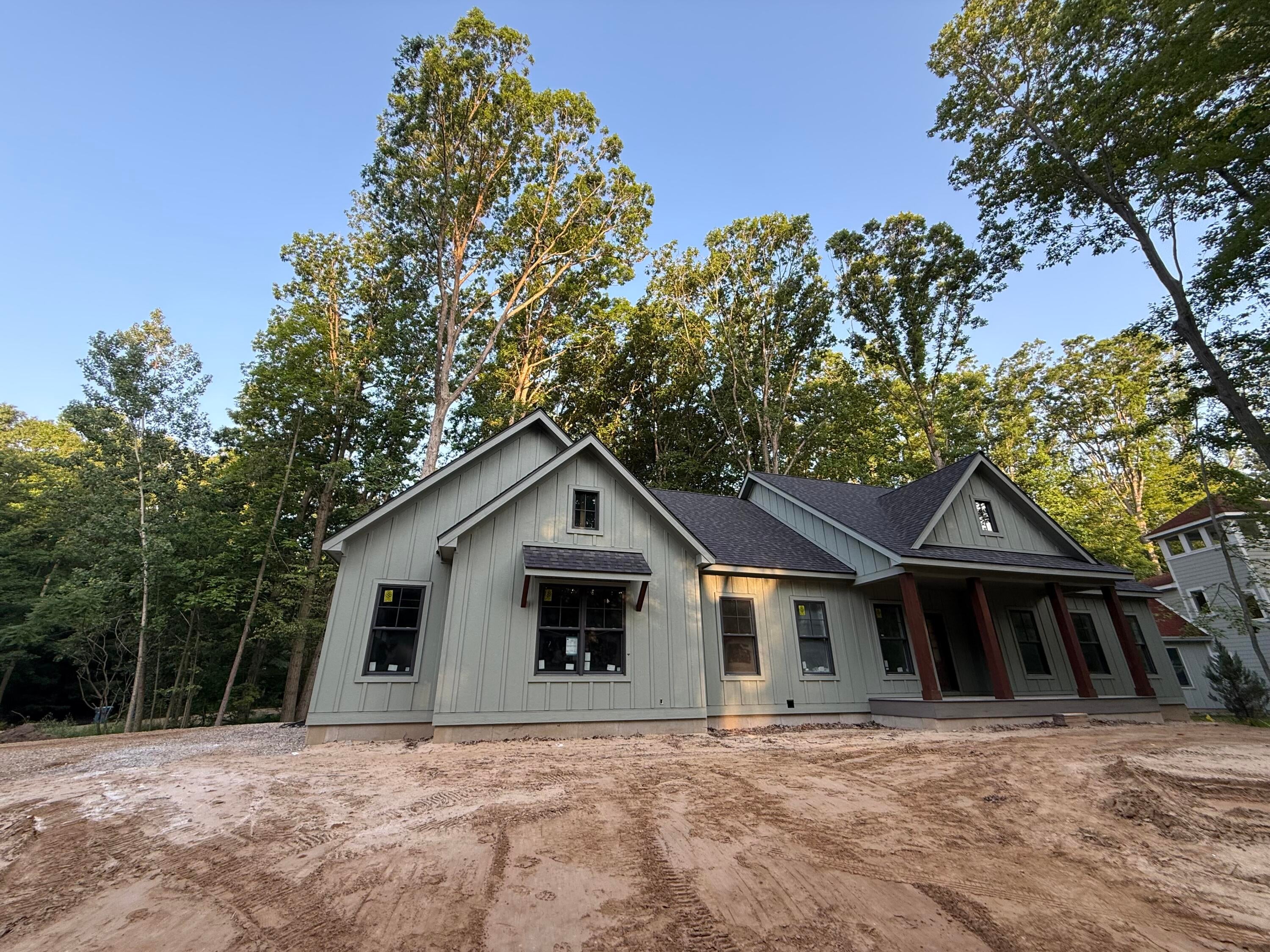 9132 National Parkway