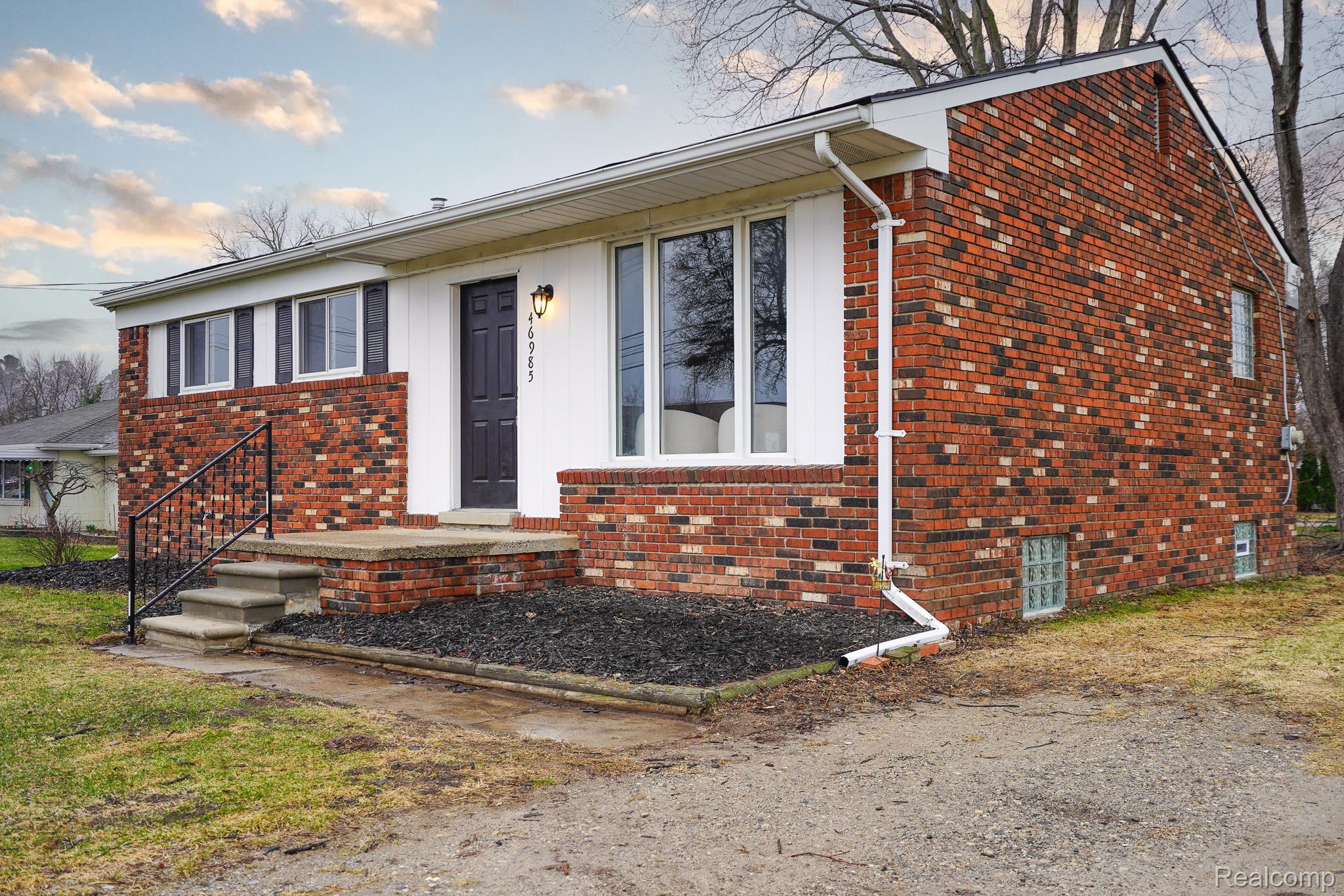 46985 Heydenreich Road