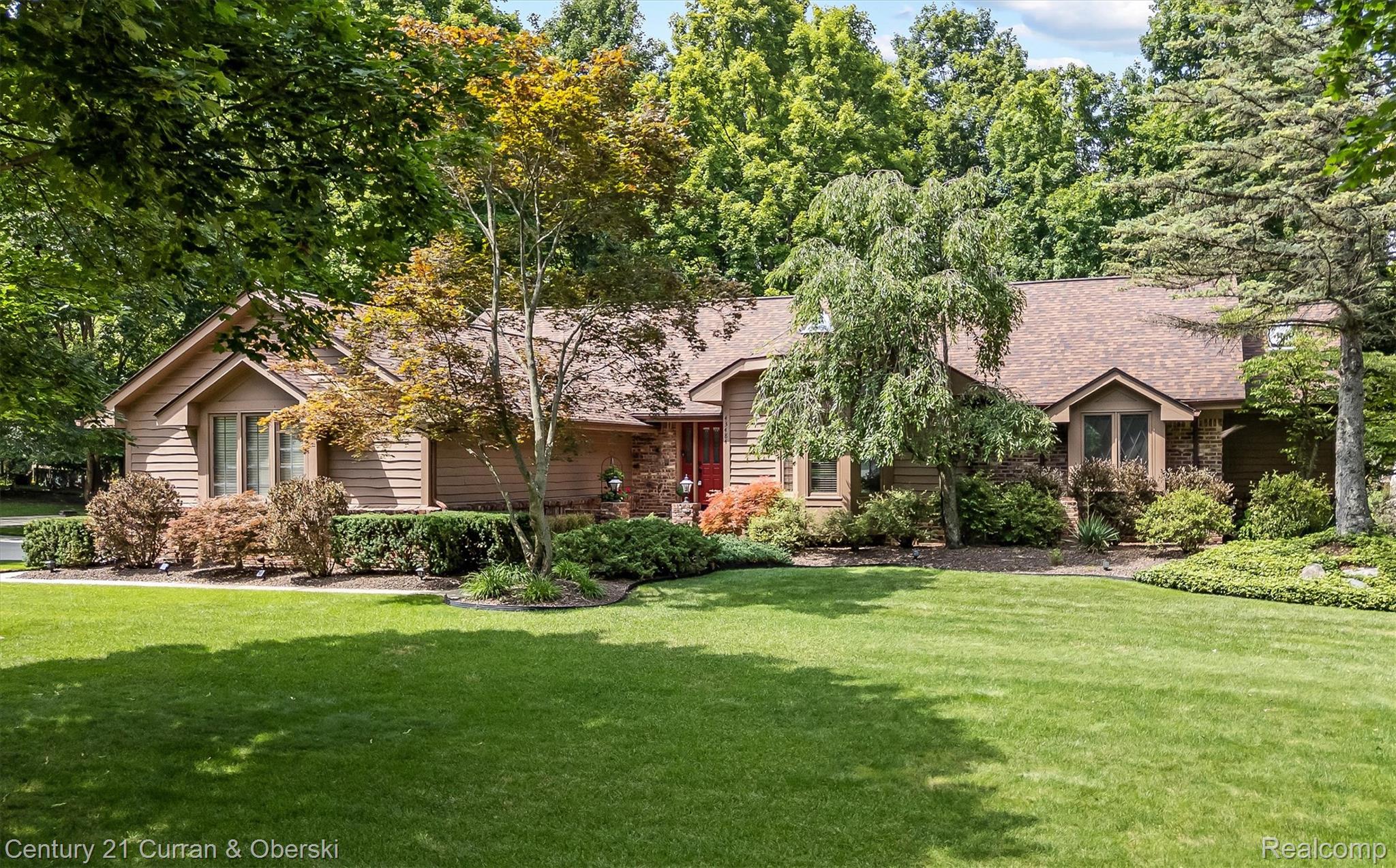 43484 Scenic Lane