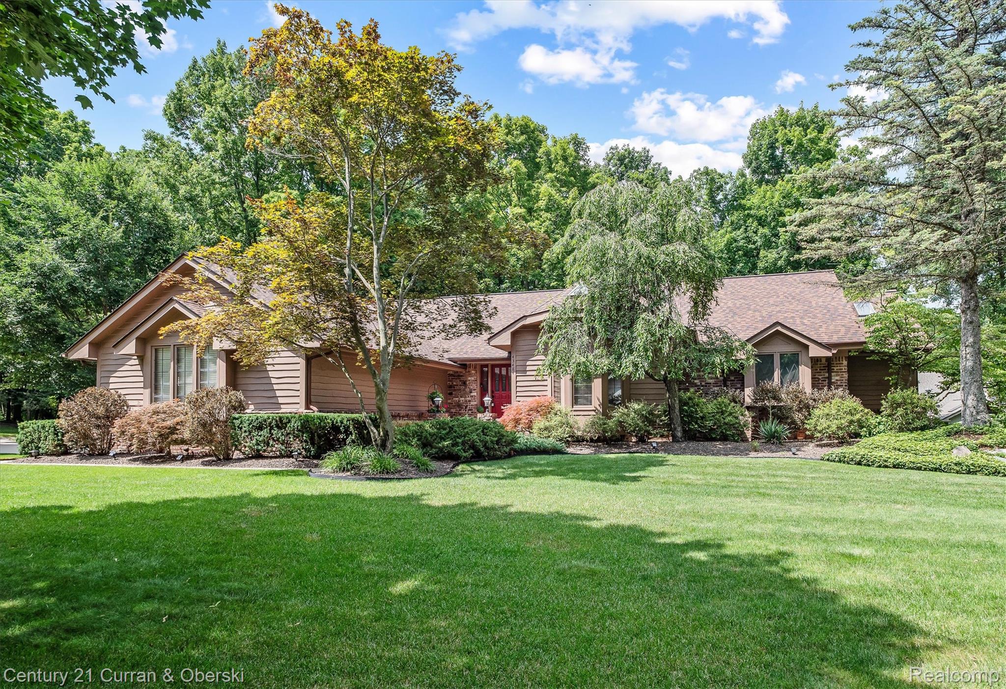 43484 Scenic Lane