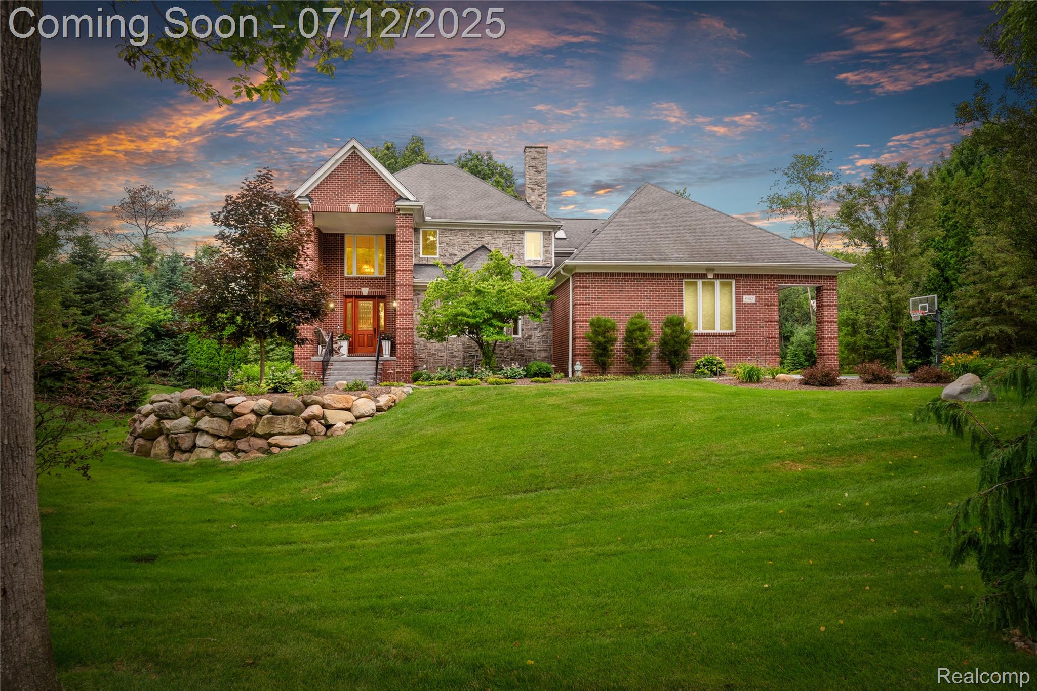 960 Hill Hollow Lane