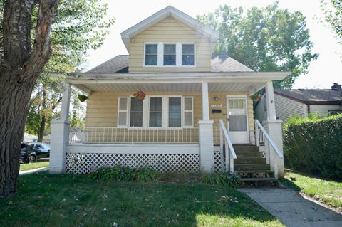 13742 Hobart Avenue Warren City MI 48089