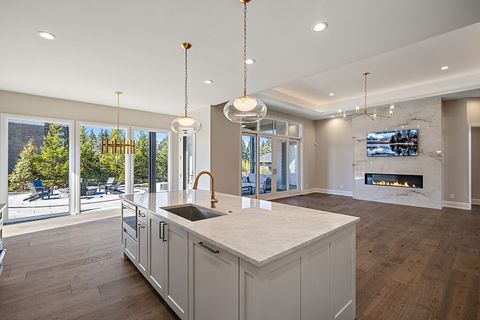 A home in OaklandCharterTownship_Oakland