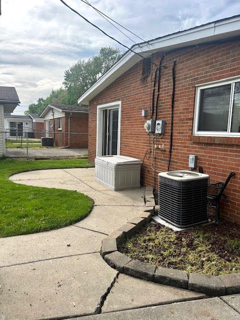 Madison Heights City, Michigan 48071, United States, 3 Bedrooms Bedrooms, ,1 BathroomBathrooms,Residential,Active,129247