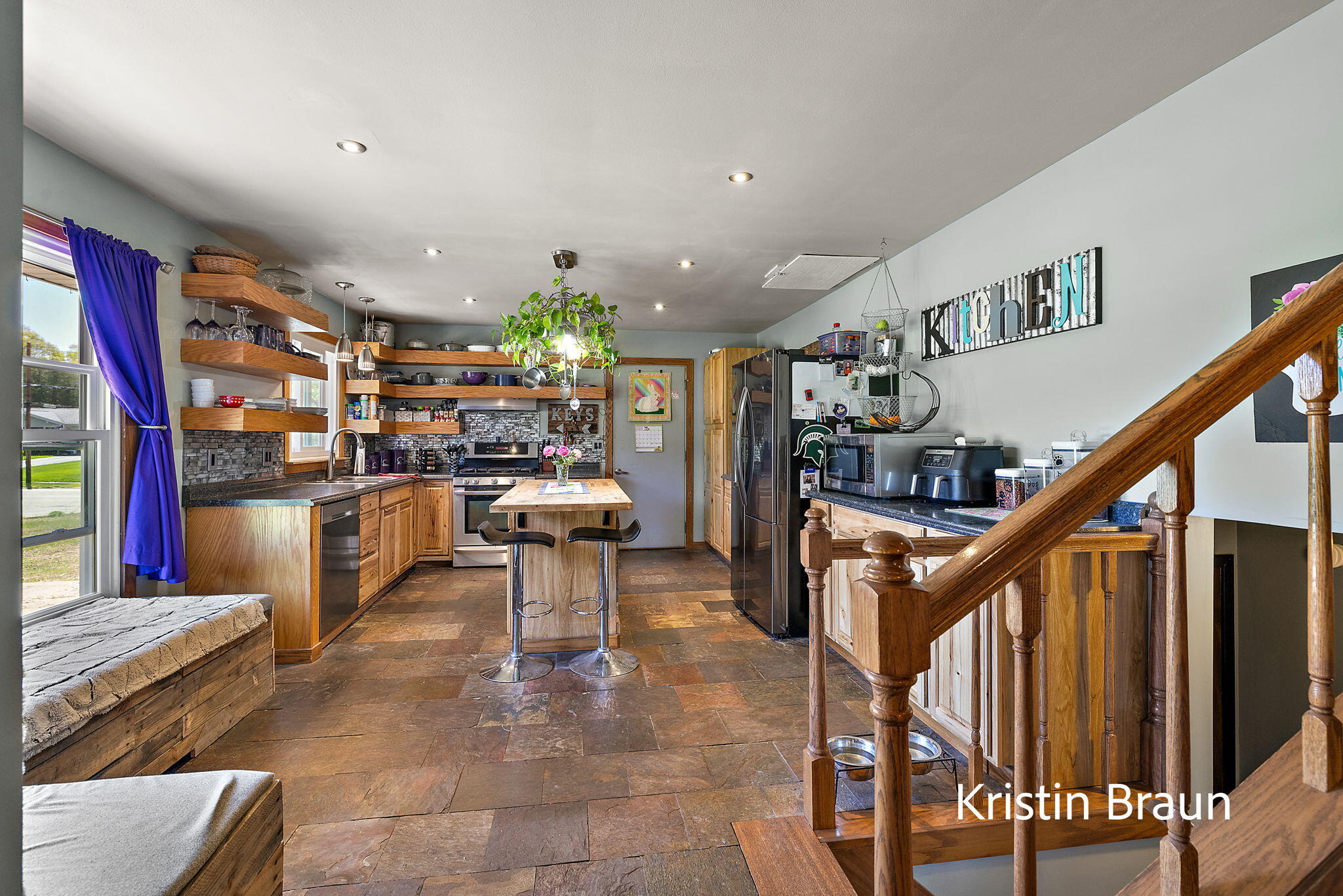 5185 Pine Ridge Drive