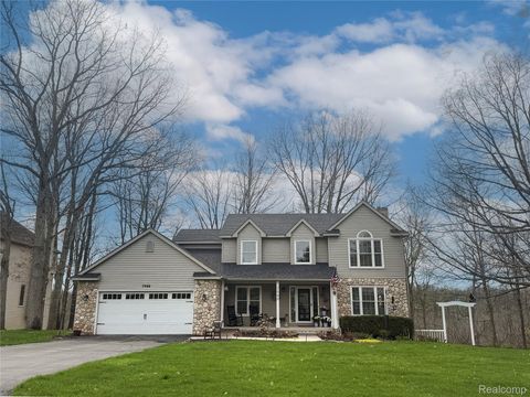 7988 Hillside Lakes Drive Hamburg Township MI 48116