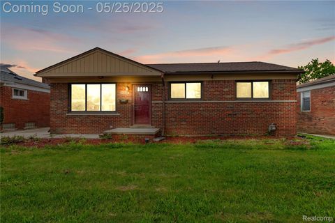 21608 Barton Street St Clair Shores City MI 48081
