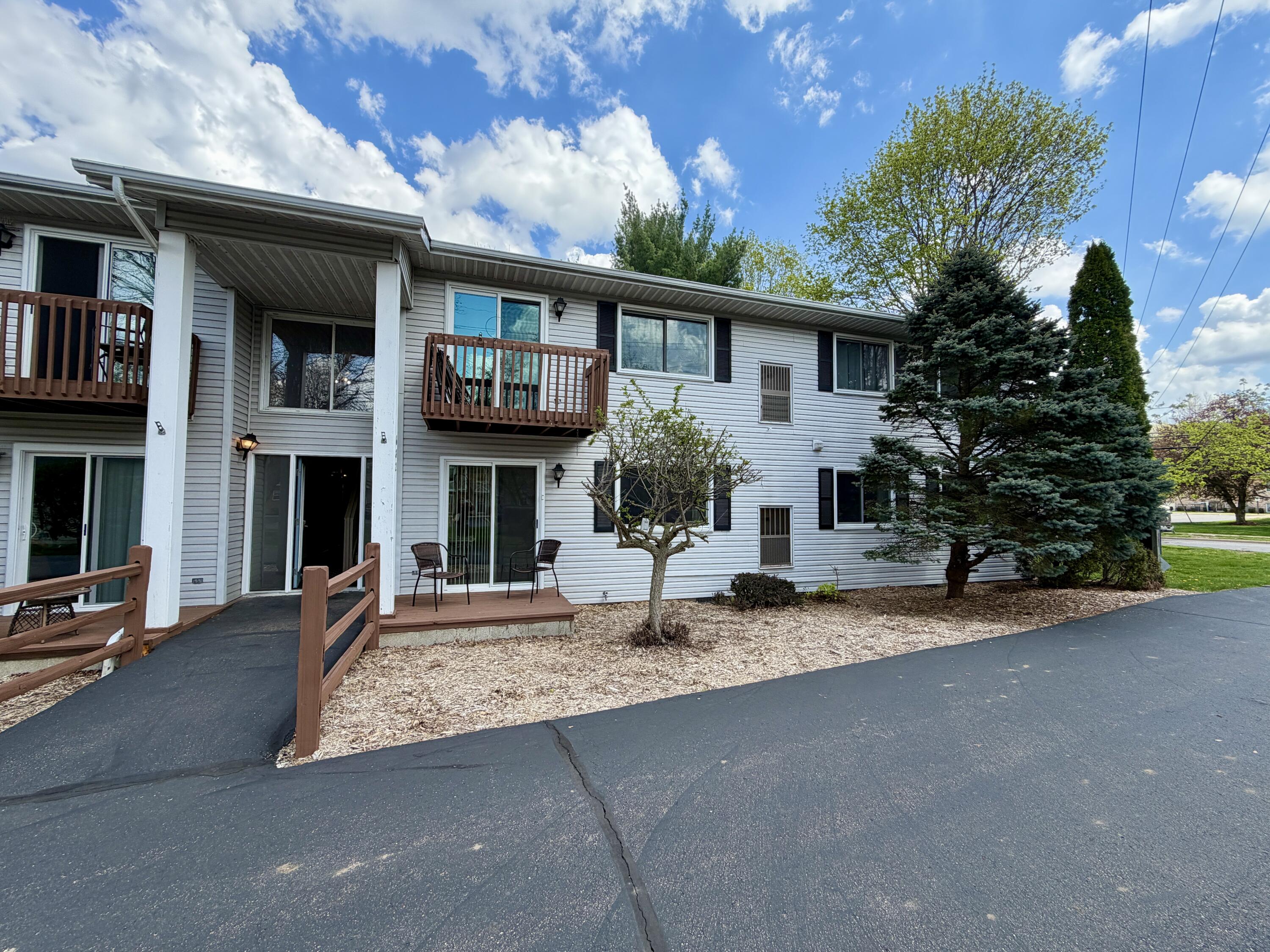 682 W Middle Street Unit #4