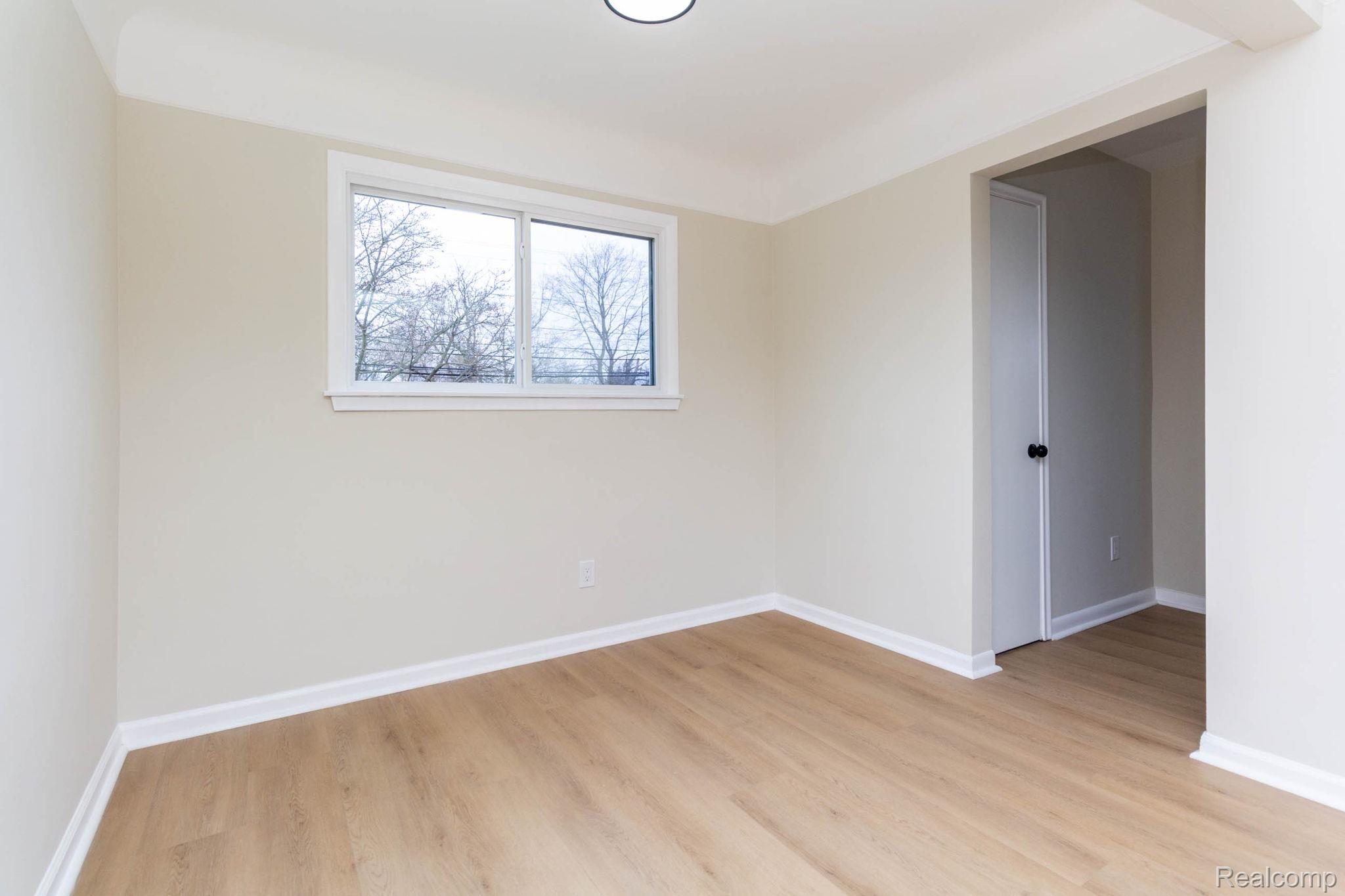 29940 Commonwealth Street