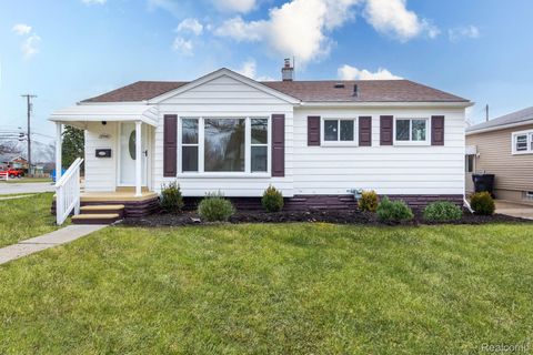 29940 Commonwealth Street Roseville City MI 48066