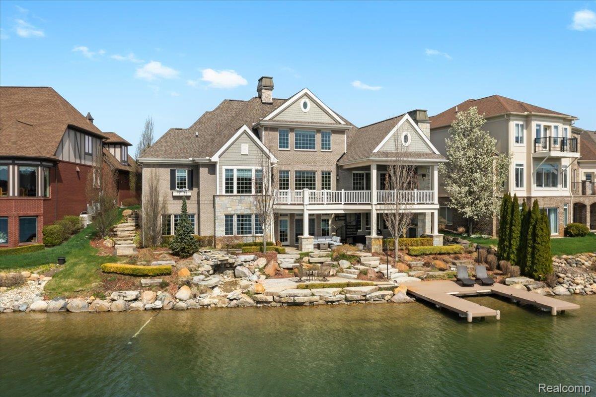 8403 BOULDER SHORES Drive