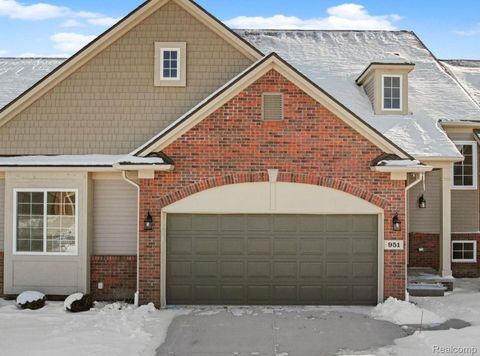 9056 RHYAN Road White Lake Charter Township MI 48386