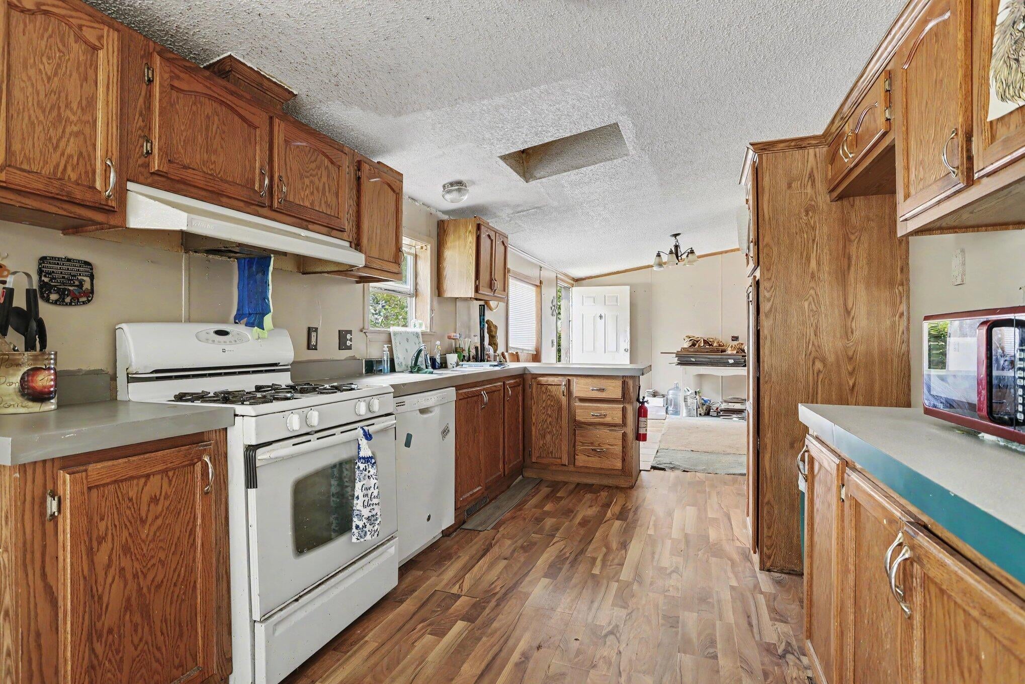 619 Marsh Road