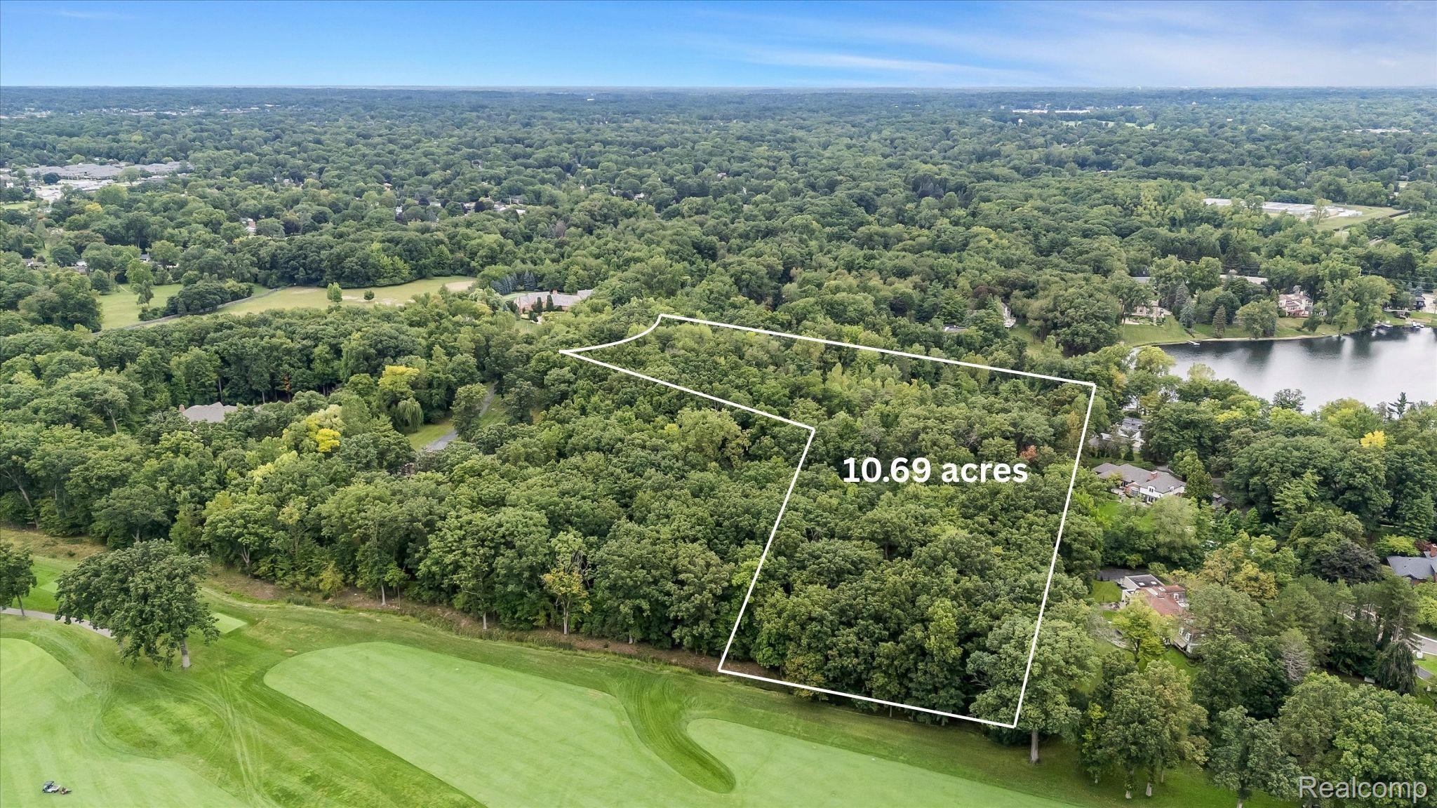 32500 Rockridge Lane