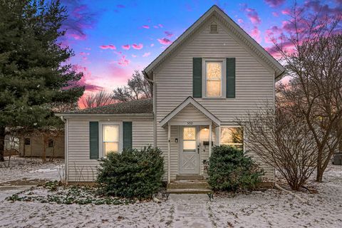 302 S Maple Street Sturgis City MI 49091