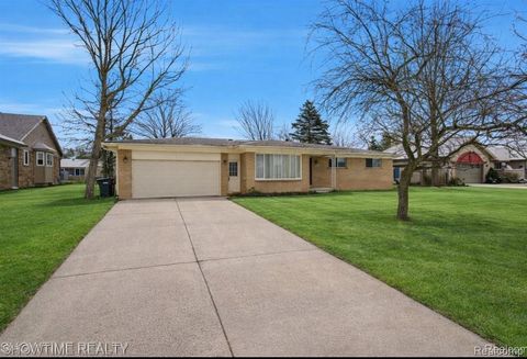 42442 TESSMER Drive Sterling Heights City MI 48314