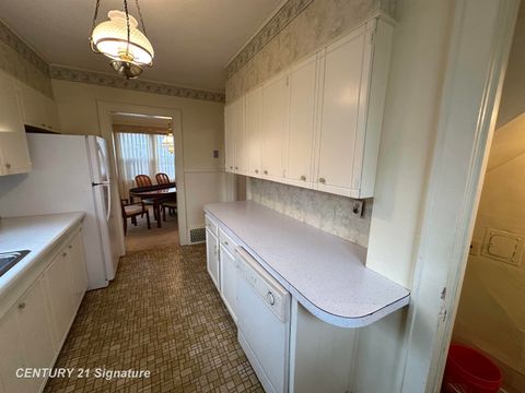 Tiny photo for 721 Frank Street, Flint City, MI 48504 (MLS # 5050197594)