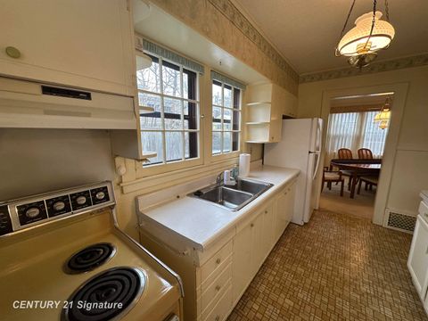 Tiny photo for 721 Frank Street, Flint City, MI 48504 (MLS # 5050197594)