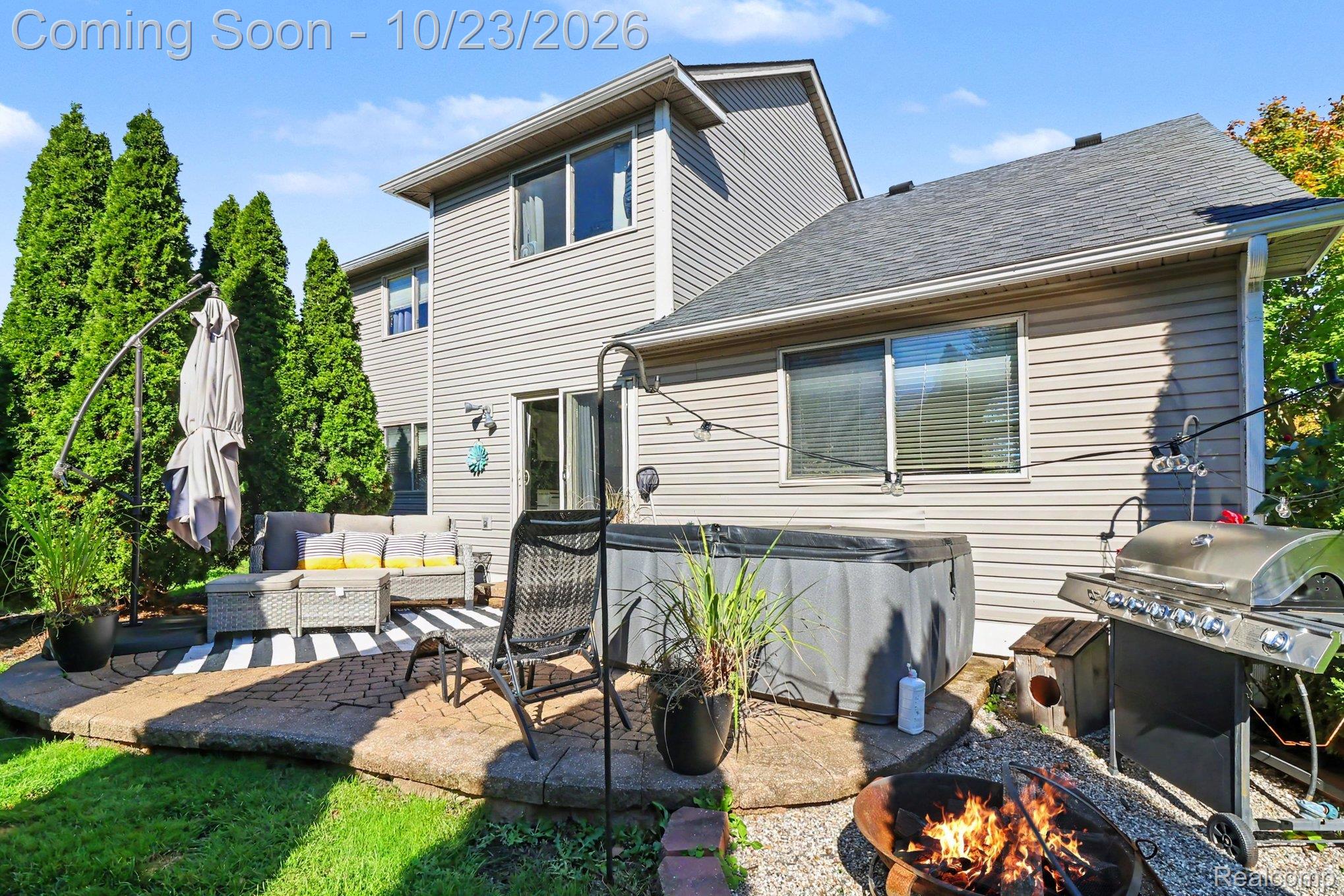 1305 Pin Oak Bluff