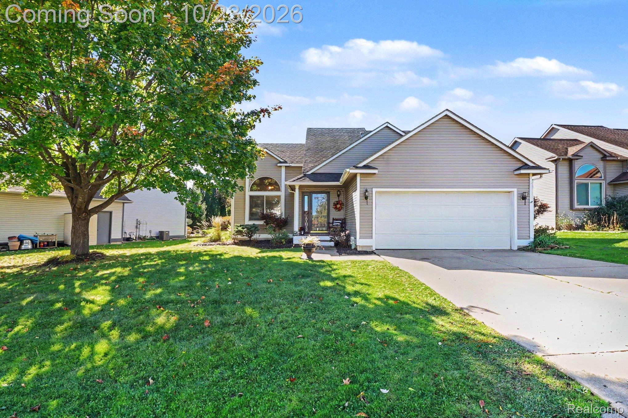 1305 Pin Oak Bluff