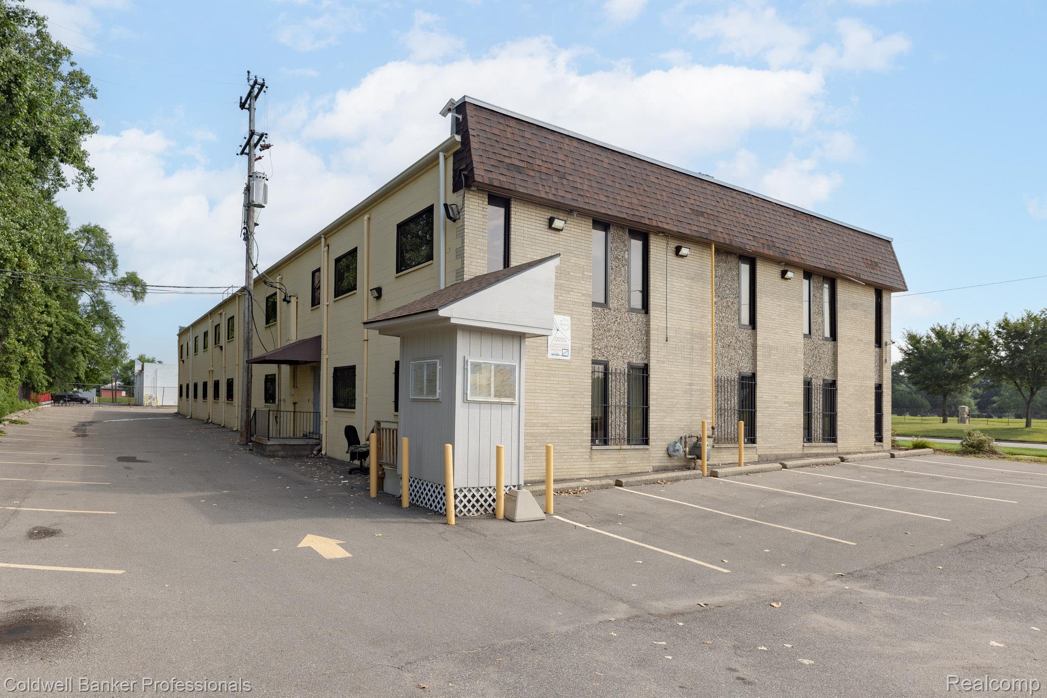 17421 - 17321 Telegraph Road