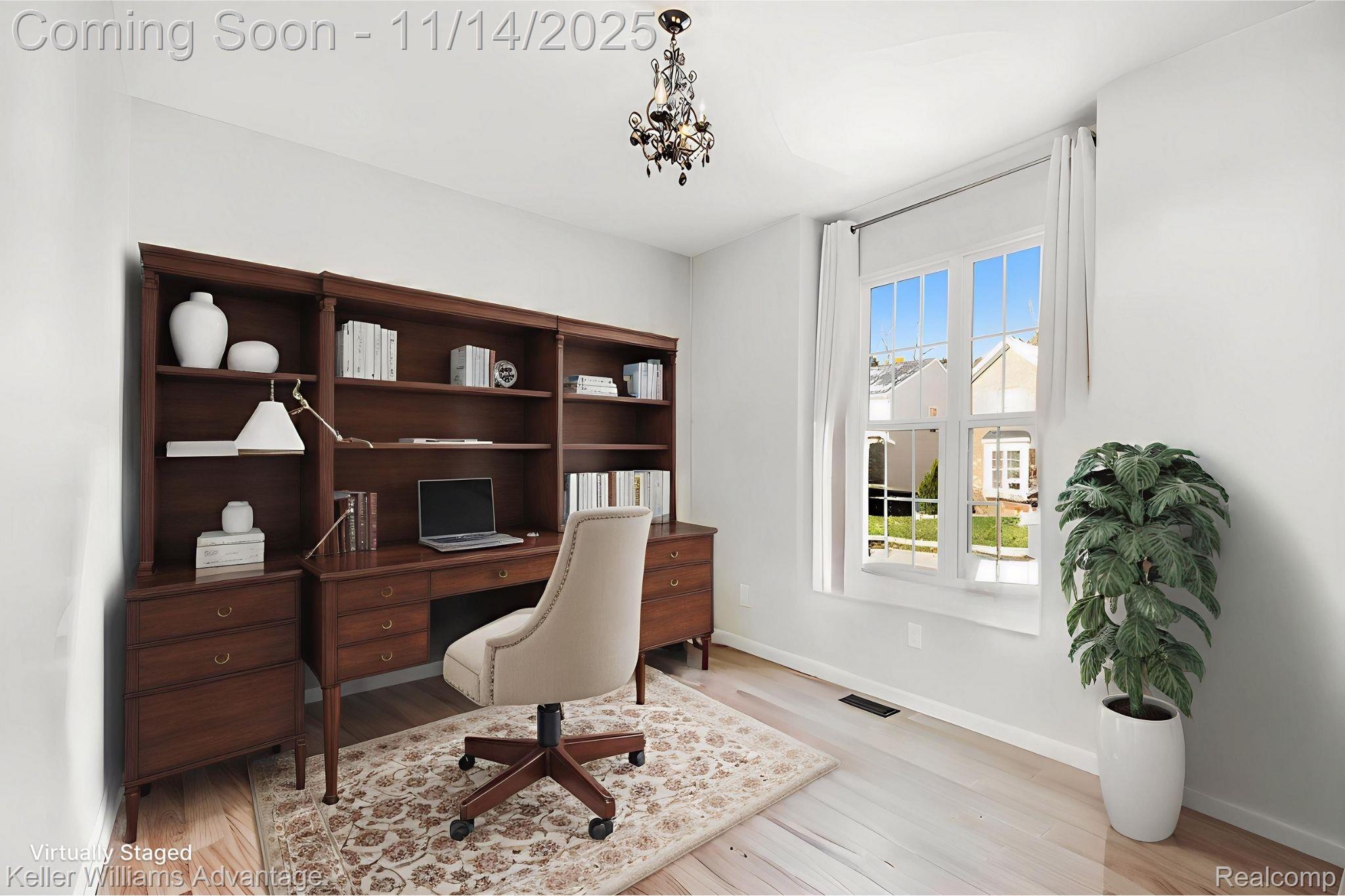 59625 Twin Pines Drive