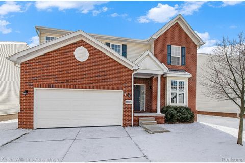 Photo of 59625 Twin Pines Drive, Lyon Charter Township, MI 48165 (MLS # 20251052877)