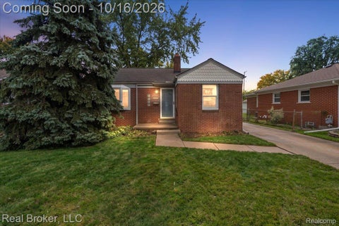 Photo of 22024 Madison Street, St Clair Shores City, MI 48081 (MLS # 20261076528)