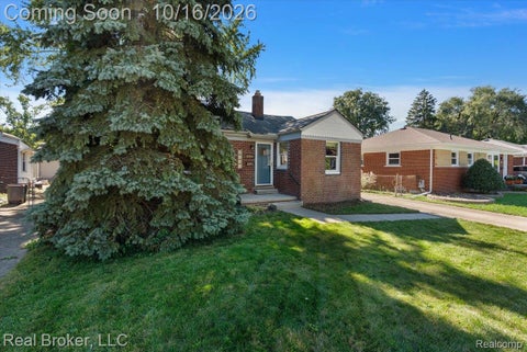 Tiny photo for 22024 Madison Street, St Clair Shores City, MI 48081 (MLS # 20261076528)