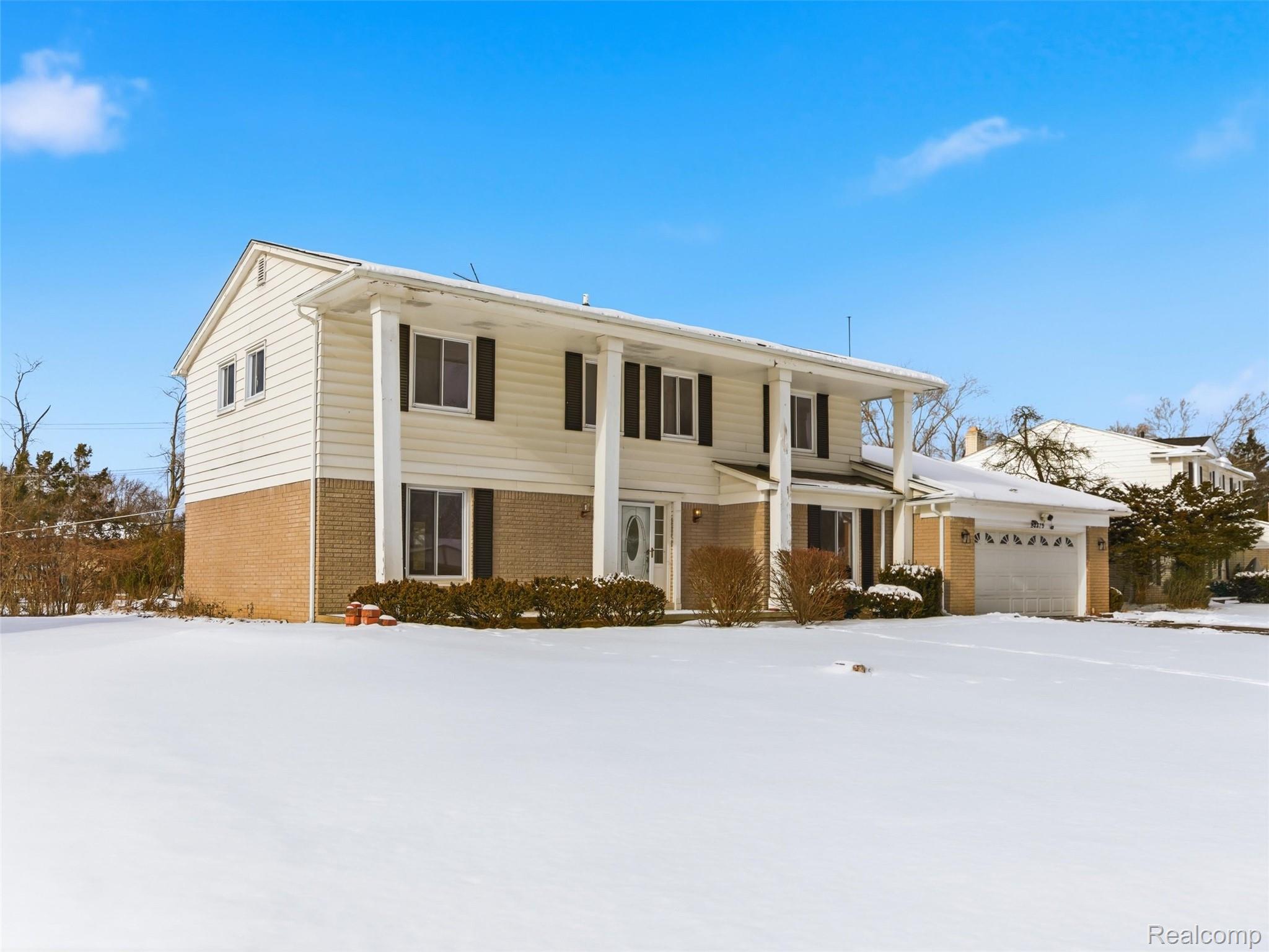 25379 Briarwyke Drive