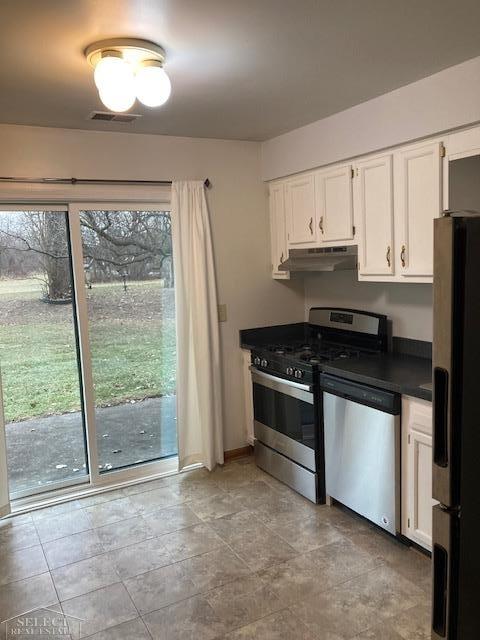 23062 Harrington Street