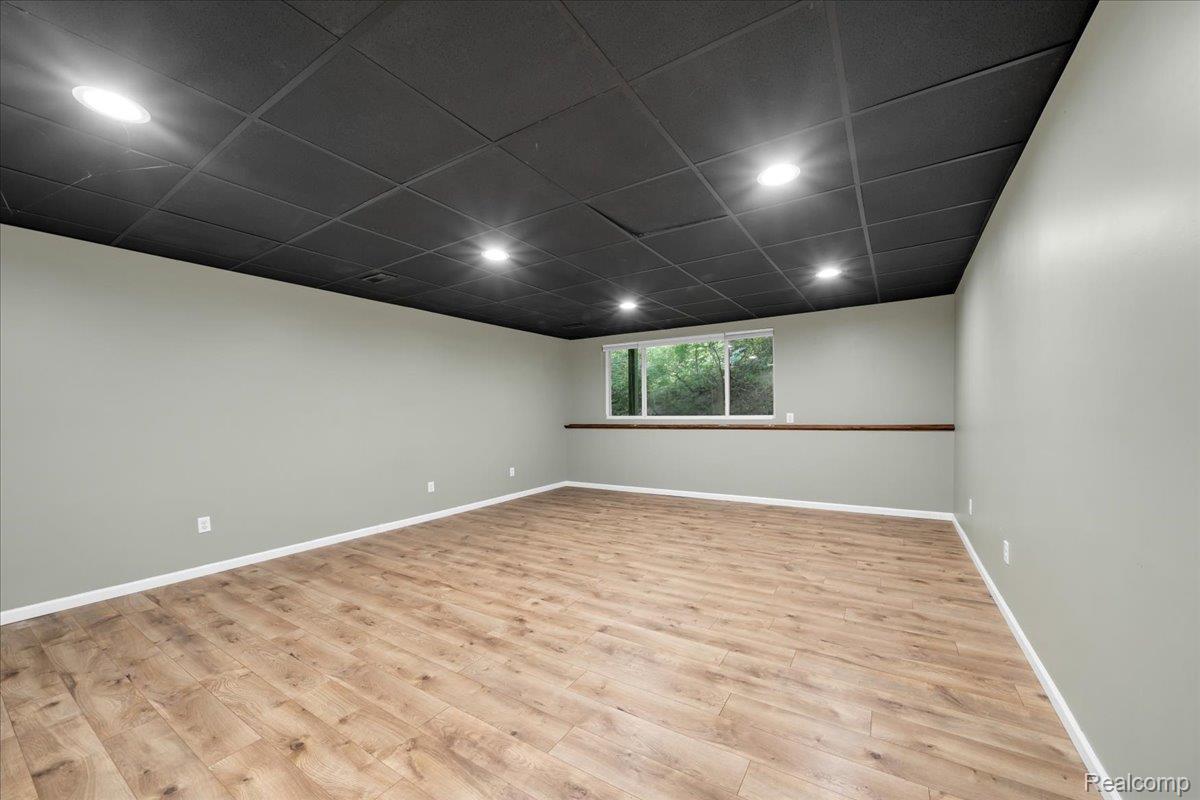 Brighton City, Michigan 48116, United States, 3 Bedrooms Bedrooms, ,4 BathroomsBathrooms,Residential,Active,209917