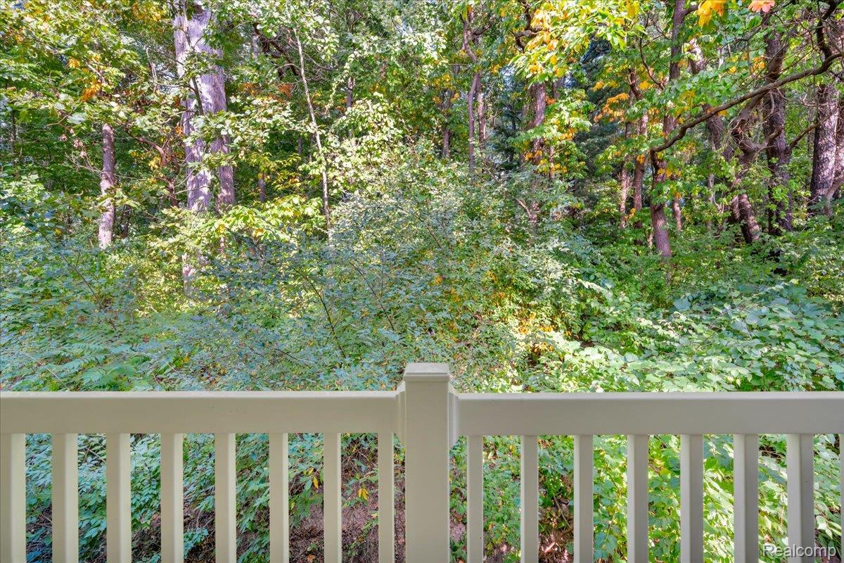 Brighton City, Michigan 48116, United States, 3 Bedrooms Bedrooms, ,4 BathroomsBathrooms,Residential,Active,209917