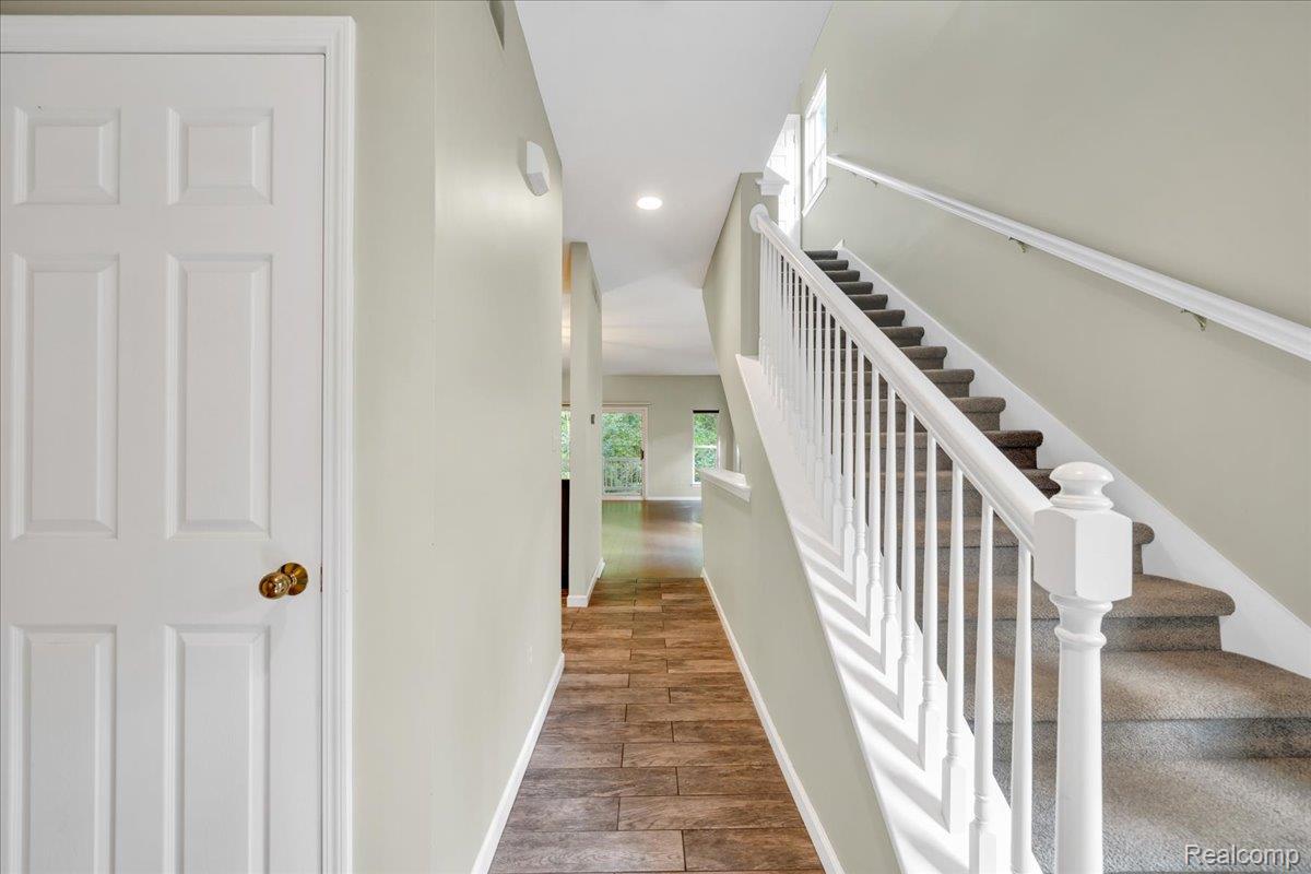 Brighton City, Michigan 48116, United States, 3 Bedrooms Bedrooms, ,4 BathroomsBathrooms,Residential,Active,209917