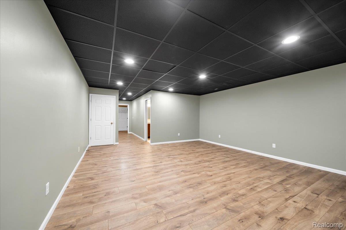 Brighton City, Michigan 48116, United States, 3 Bedrooms Bedrooms, ,4 BathroomsBathrooms,Residential,Active,209917