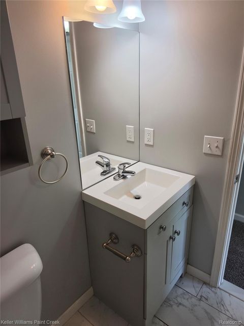 Tiny photo for 17438 Utica Oaks Lane #16, Roseville City, MI 48066 (MLS # 20261020379)