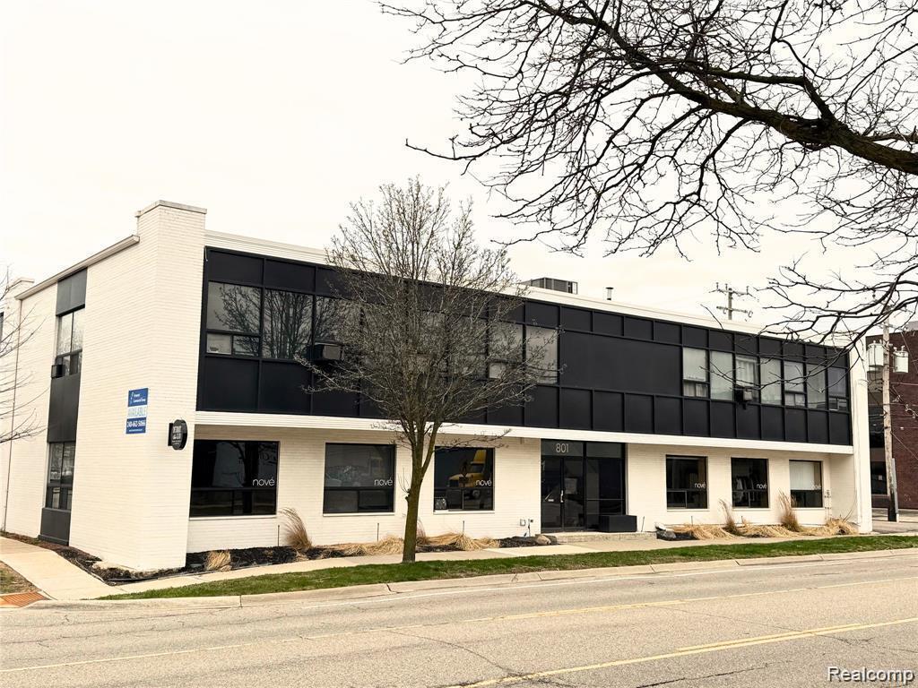 801 S Adams Road 206