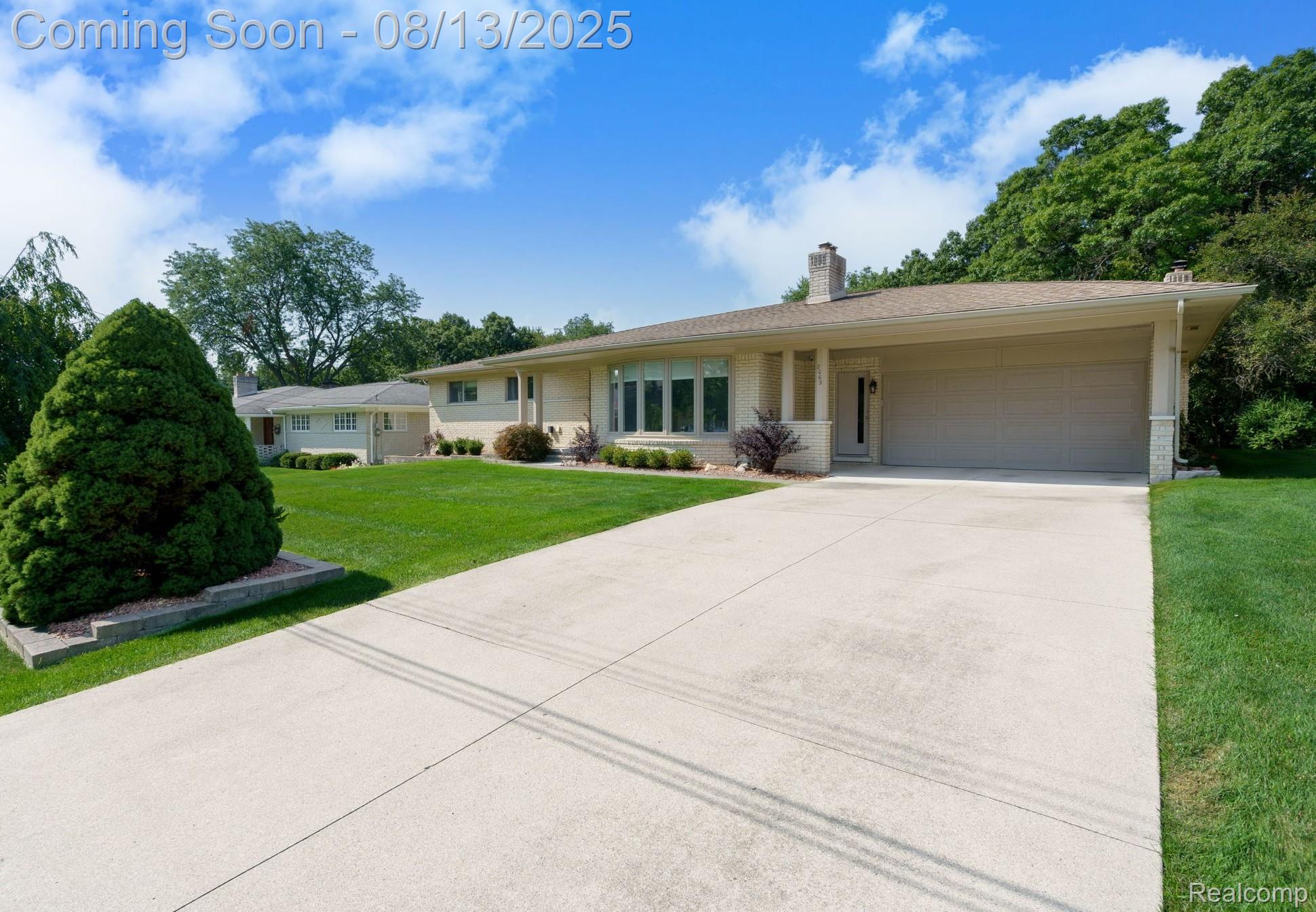 2063 Avoncrest Drive